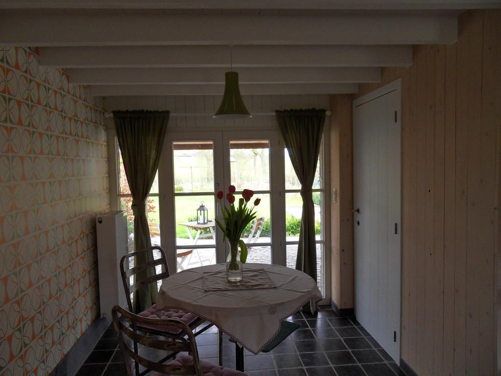 B&B 'Het Logiement Sint-Maria-Lierde 객실 사진